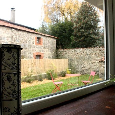 Superbe Appartement Avec Jacuzzi Et Jardin Prive Marlhes Exterior foto